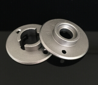 ����־�����